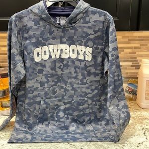 Boys Dri-fit Dallas Cowboys Hoodie size YXL